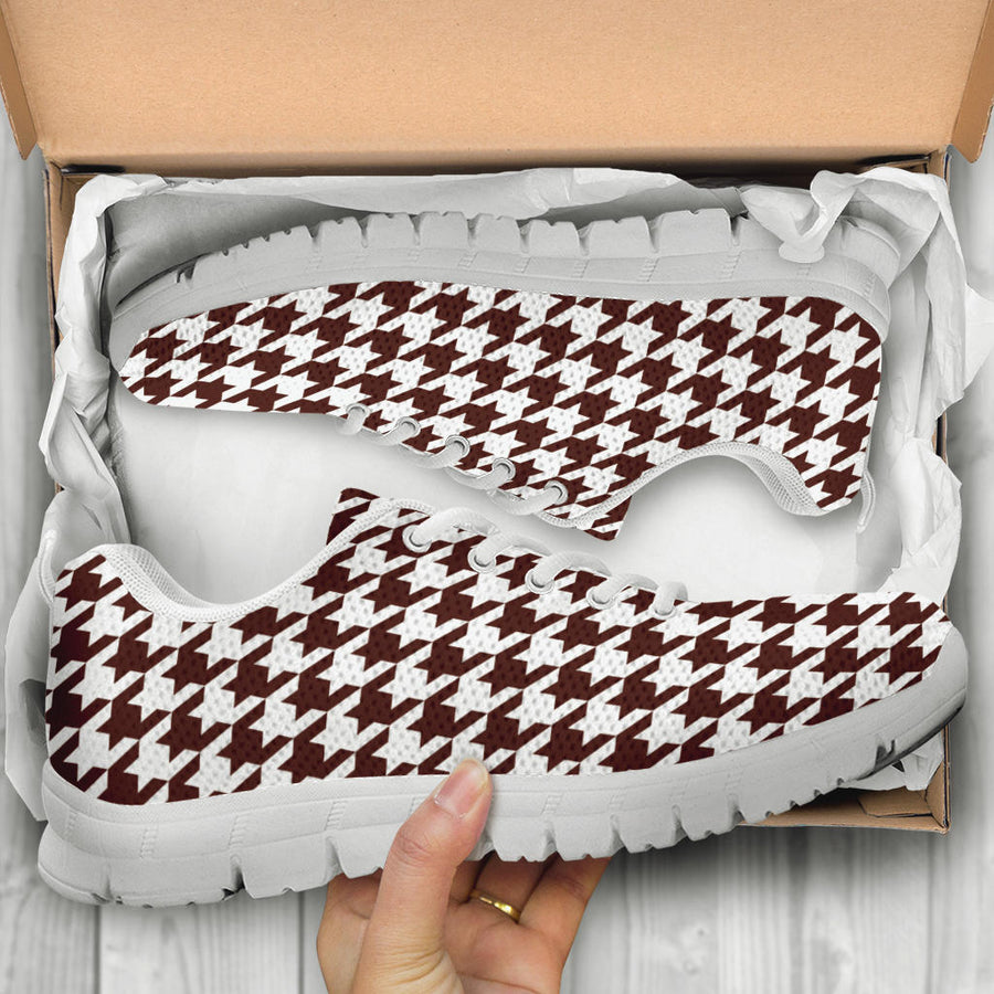 Mesh Sneakers_Brown on White_HT Pattern