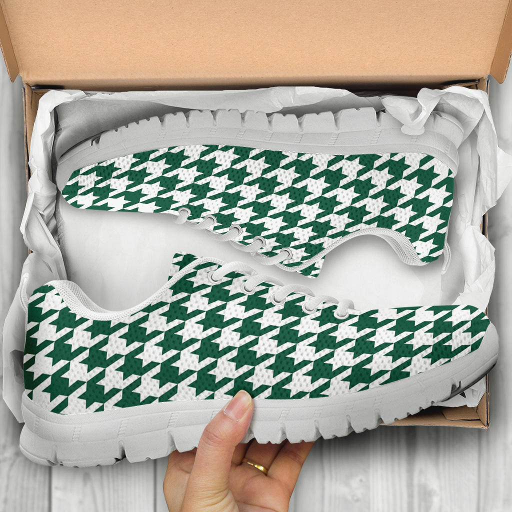 Mesh Sneakers_Green_Gotham on White-NYJ HT Pattern